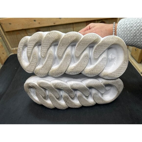 Versace Chain Reaction Sneakers EU37 US7 Pink/Beige Baroque Design Womens Shoes - Picture 10 of 12